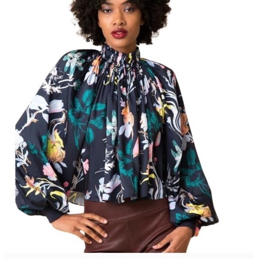 Tibi Gothic Floral Cropped Edwardian Top 
Print PLEATED  Blouse
Size 8